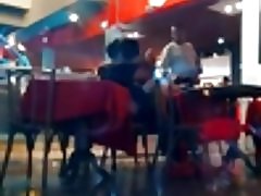 Offentligt sex i restaurang