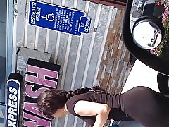 Latina se genom leggings vid1